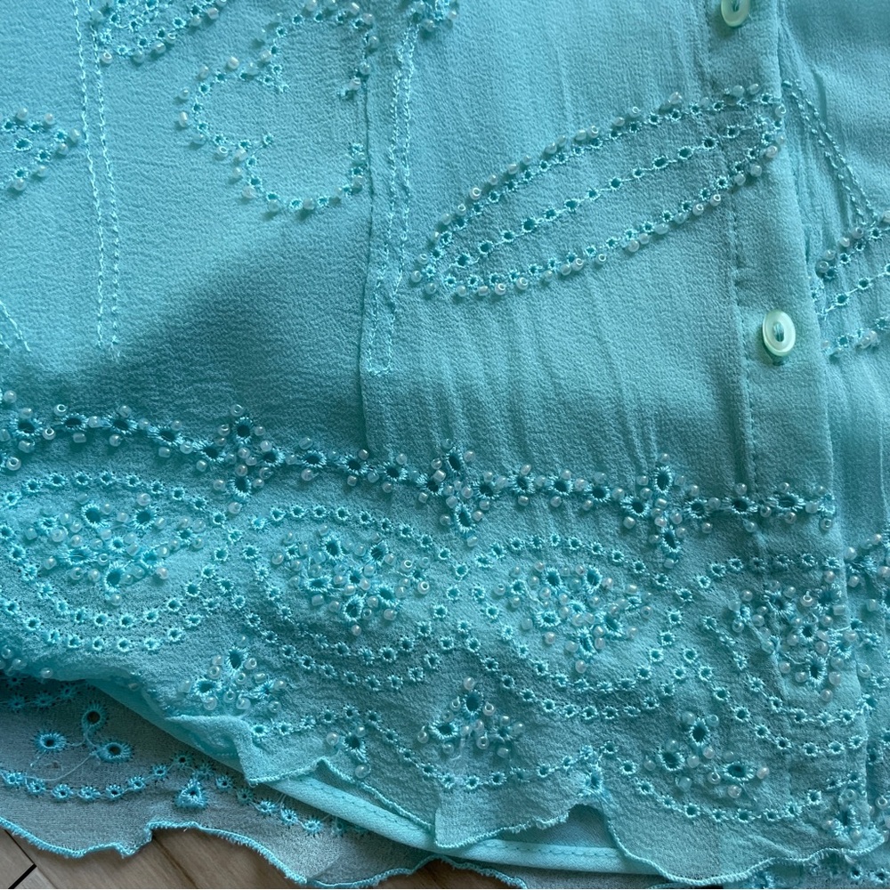 Vintage Ice Light Aqua Blouse and Camisole Set Embroidered and Beaded Size M - Picture 3 of 10
